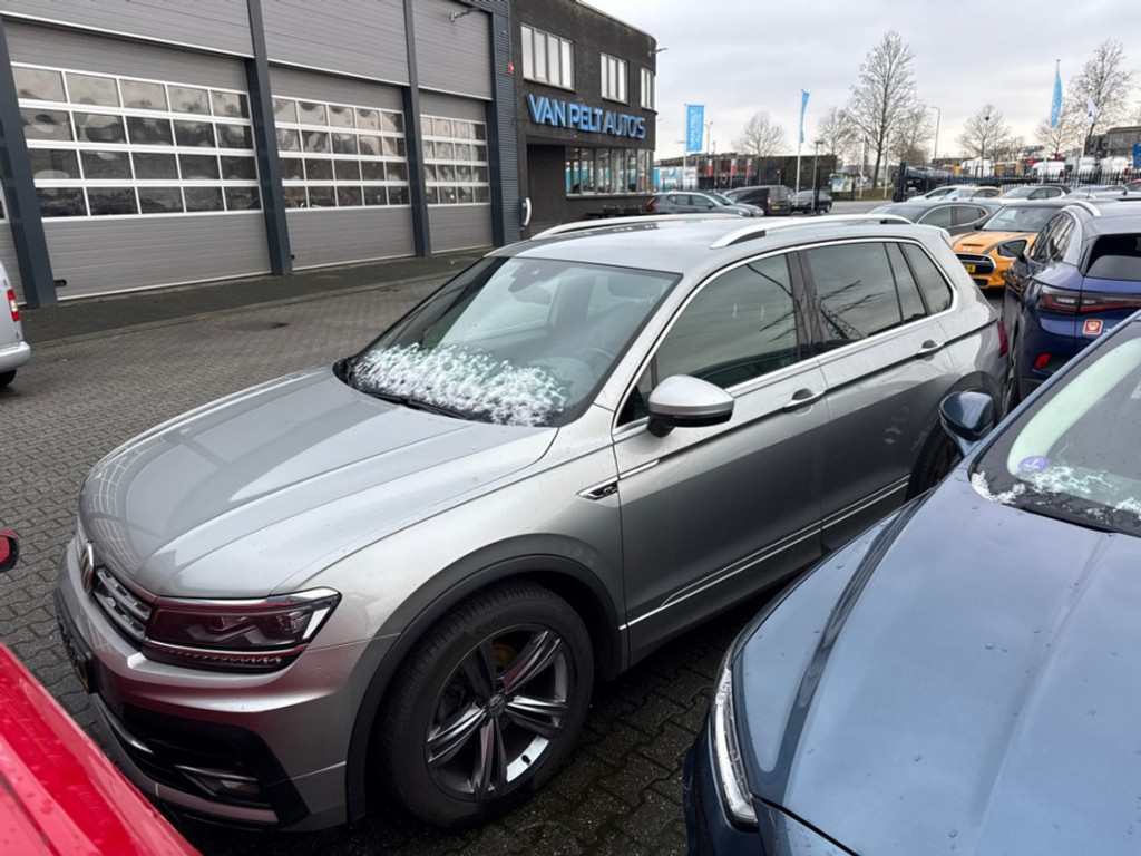 51304828