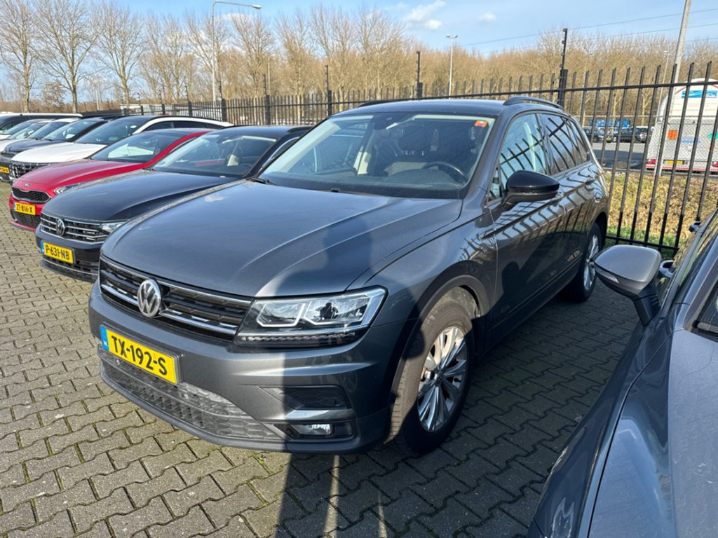 51641962