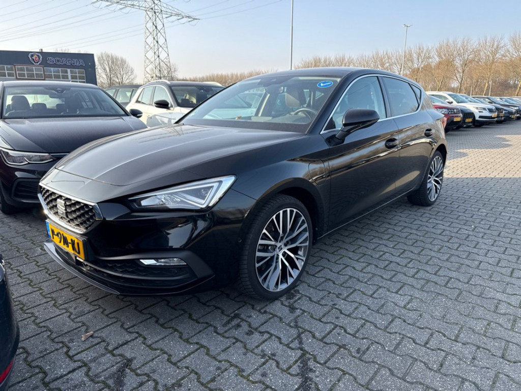 51847739
