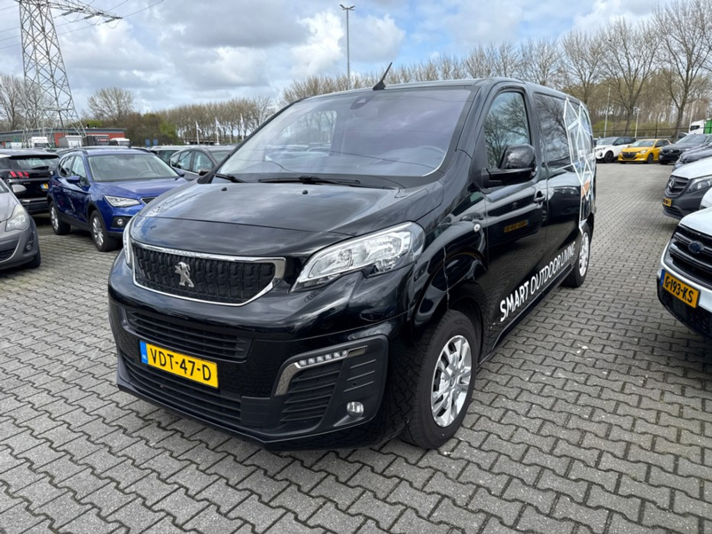 52477256