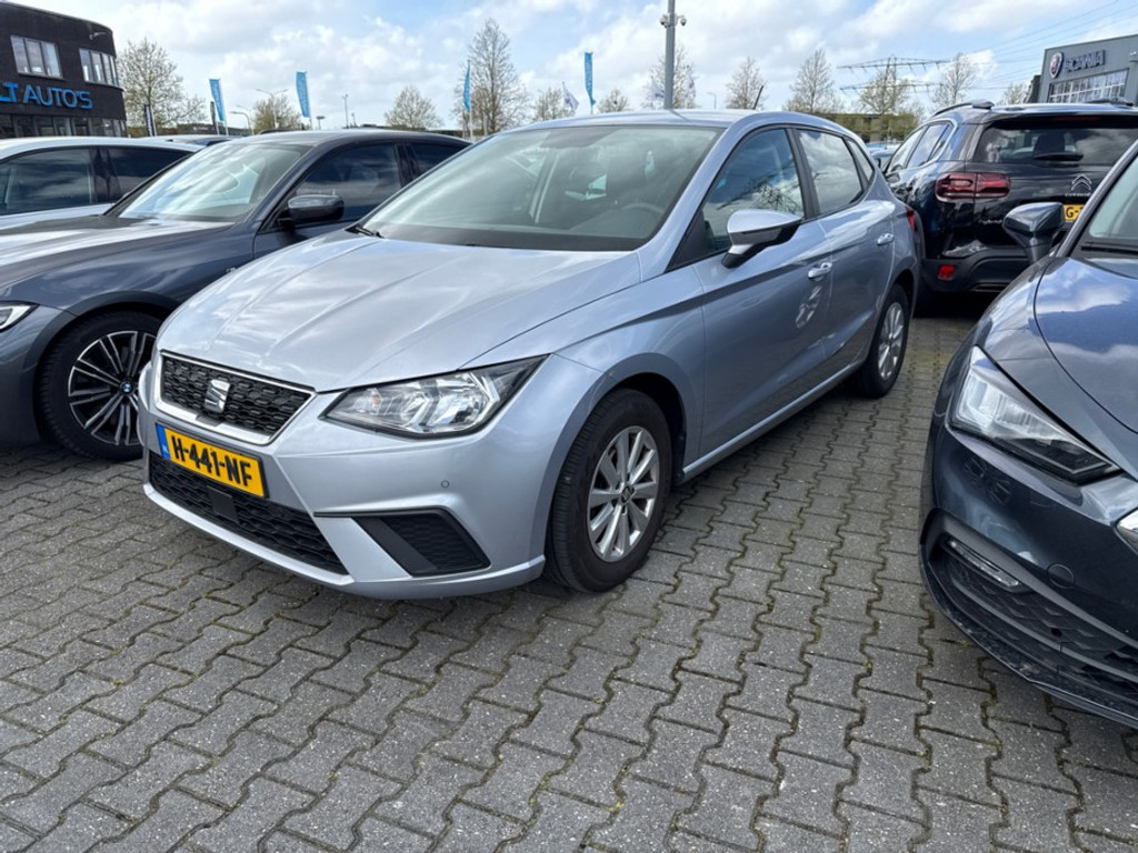 52811704