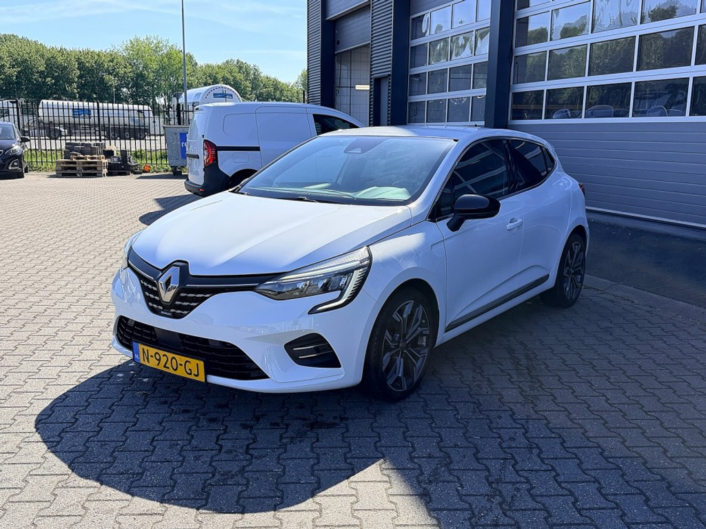 52989230