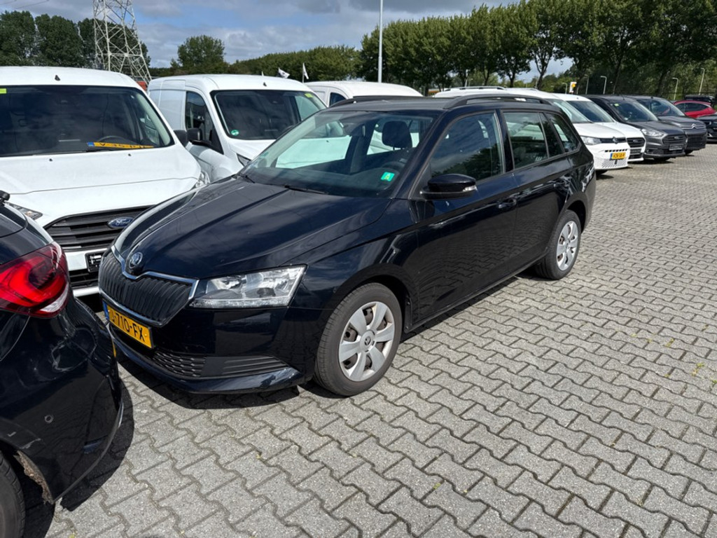 53385978