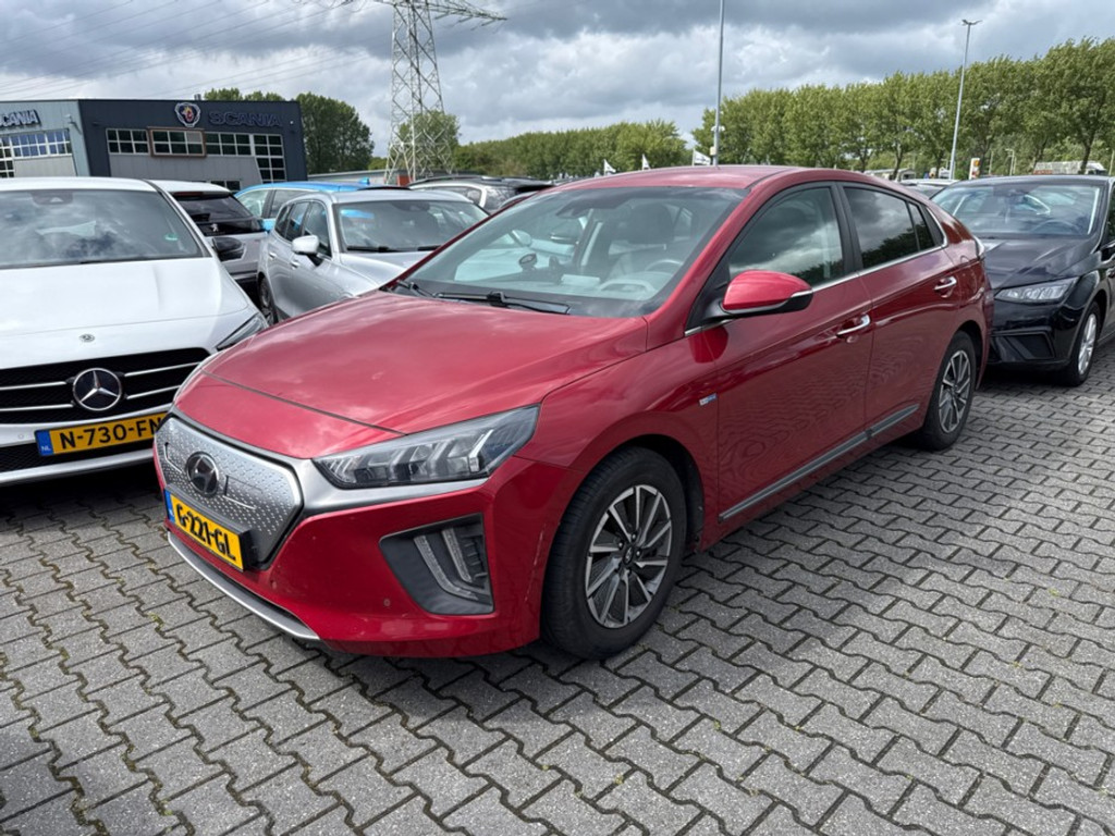 53422881