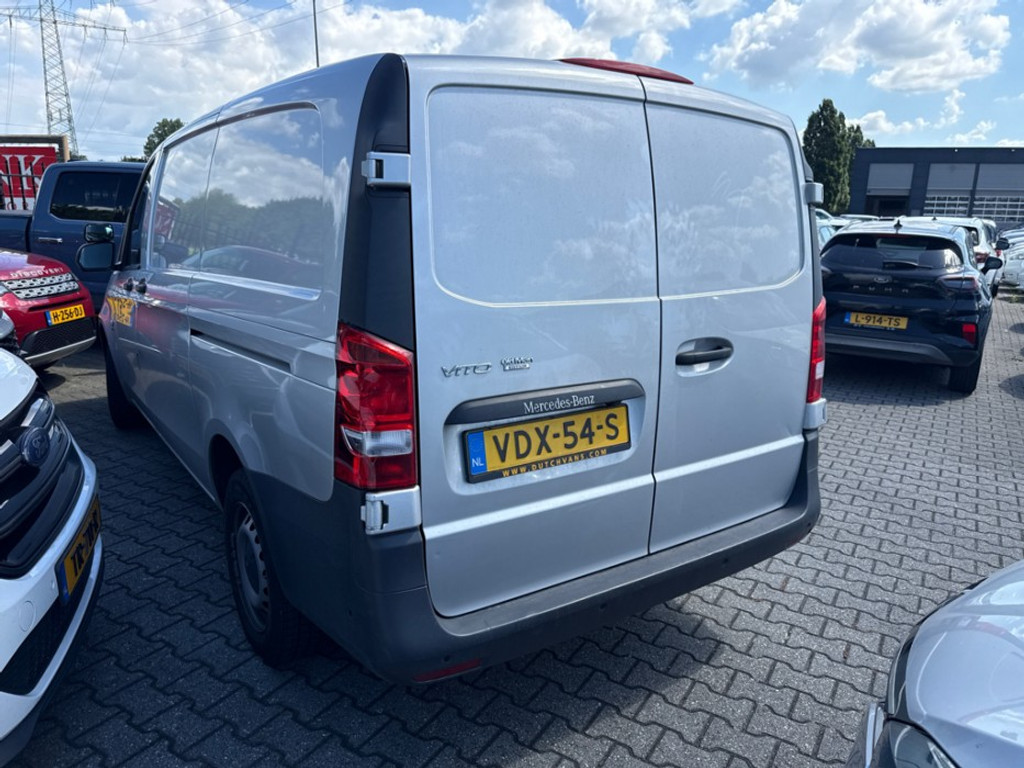 54687351-1.jpg