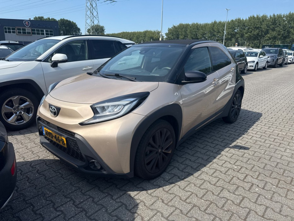 55628357