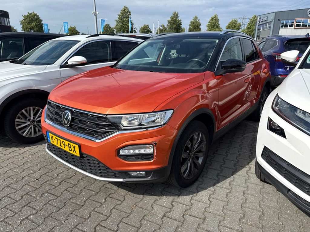 56111700