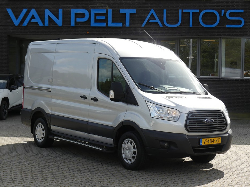 56198158
