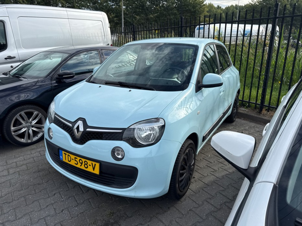 56200922
