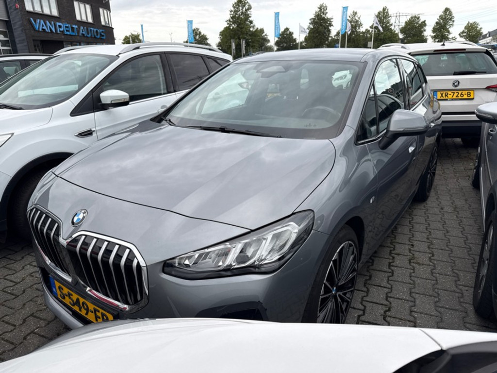 56359128