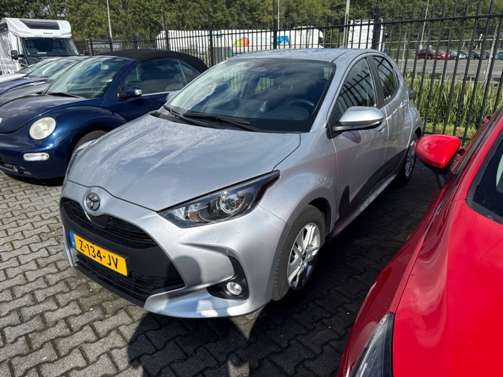 56447561