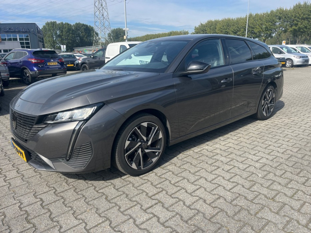 56778000