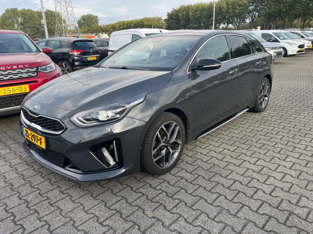 56941372